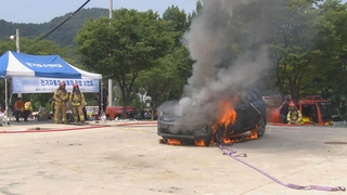 电动汽车中使用的锂电池... “如果发生火灾，必须立即撤离。”